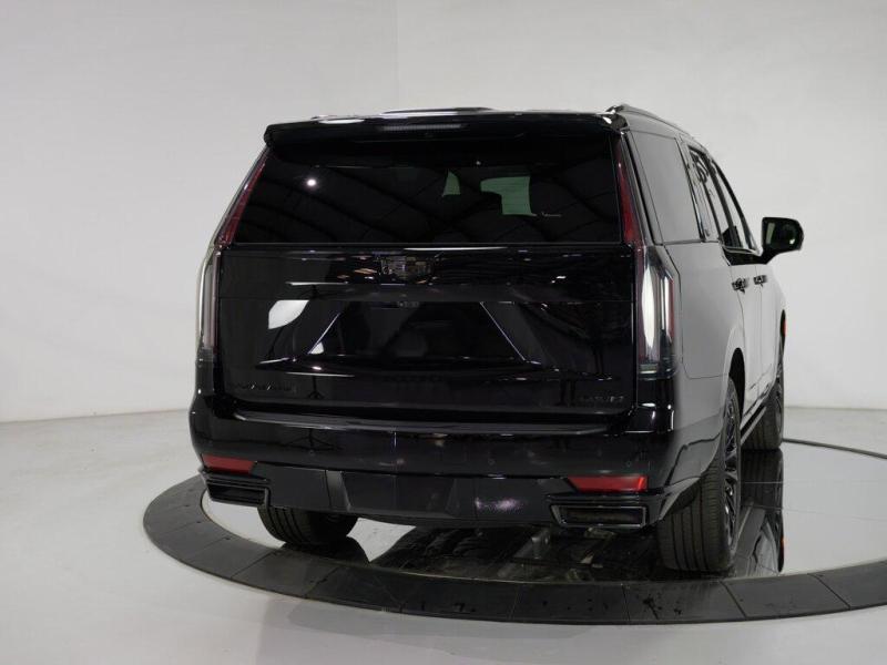 Купить Cadillac Escalade дизель 2025 id-1006499 в Киеве, Фото №[delta]
