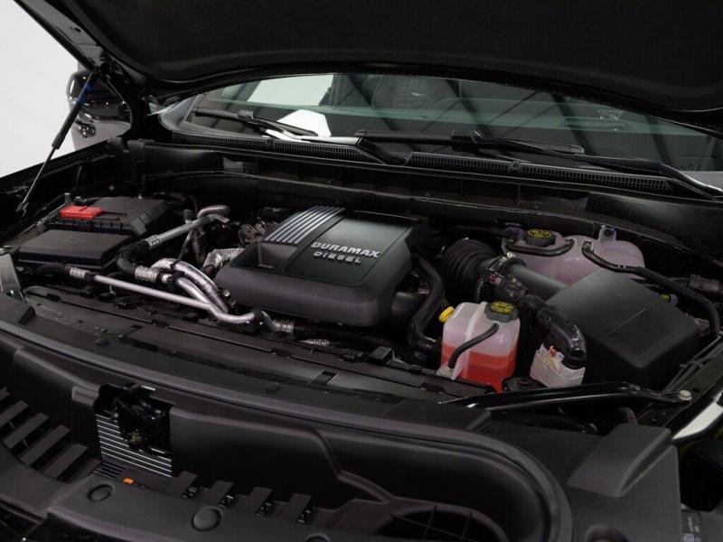 Купить Cadillac Escalade дизель 2025 id-1006499 в Киеве, Фото №[delta]