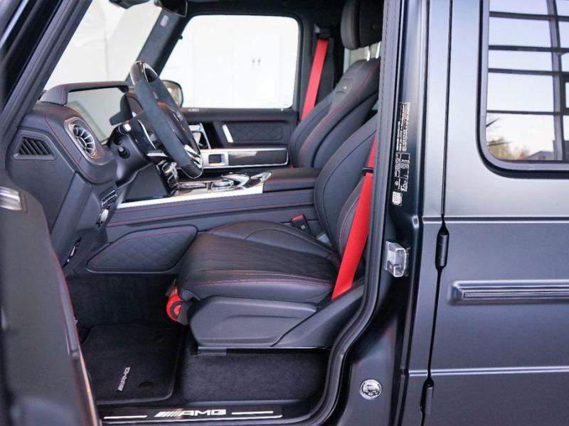 Купить Mercedes-Benz G 63 AMG бензин 2024 id-1006510 в Киеве, Фото №[delta]