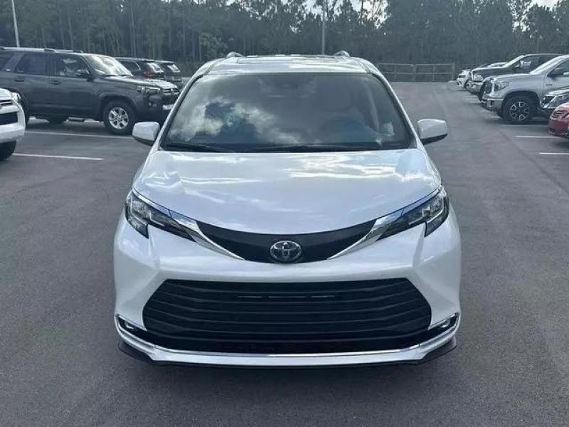 Купить Toyota Sienna AWD гибрид 2025 id-1006513 в Киеве, Фото №[delta]