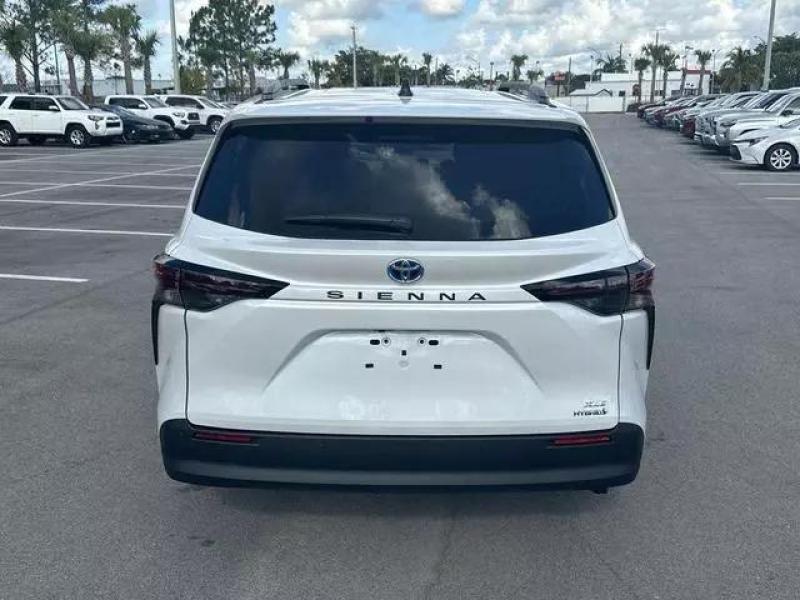 Купить Toyota Sienna AWD гибрид 2025 id-1006513 в Киеве, Фото №[delta]