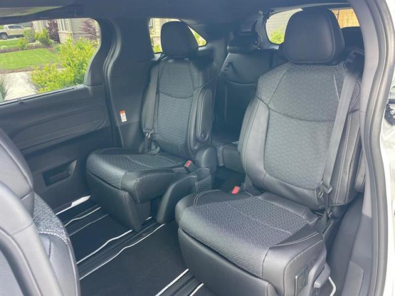 Купить Toyota Sienna AWD гибрид 2025 id-1006513 в Киеве, Фото №[delta]