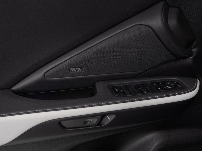 Купить Lexus TX гибрид 2025 id-1006517 в Киеве, Фото №[delta]