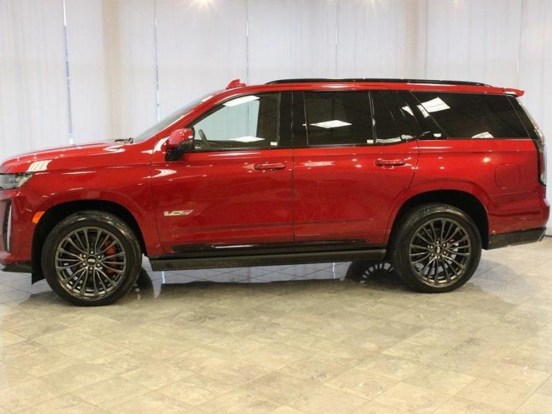 Купить Cadillac Escalade V-Series бензин 2023 id-1006521 в Киеве, Фото №[delta]