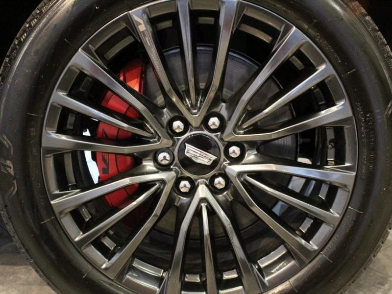 Купить Cadillac Escalade V-Series бензин 2023 id-1006521 в Киеве, Фото №[delta]