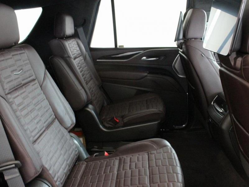 Купить Cadillac Escalade V-Series бензин 2023 id-1006521 в Киеве, Фото №[delta]