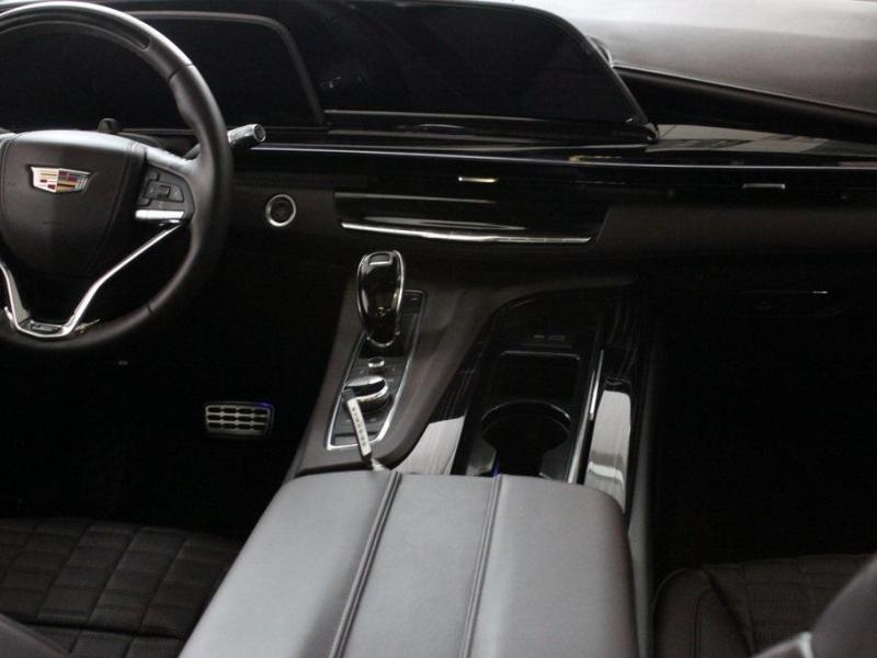 Купить Cadillac Escalade V-Series бензин 2025 id-1006521 в Киеве, Фото №[delta]