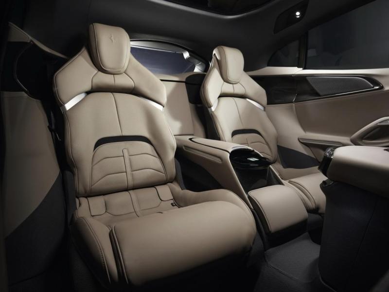 Купить Ferrari Purosangue бензин 2025 id-1006529 в Киеве, Фото №[delta]