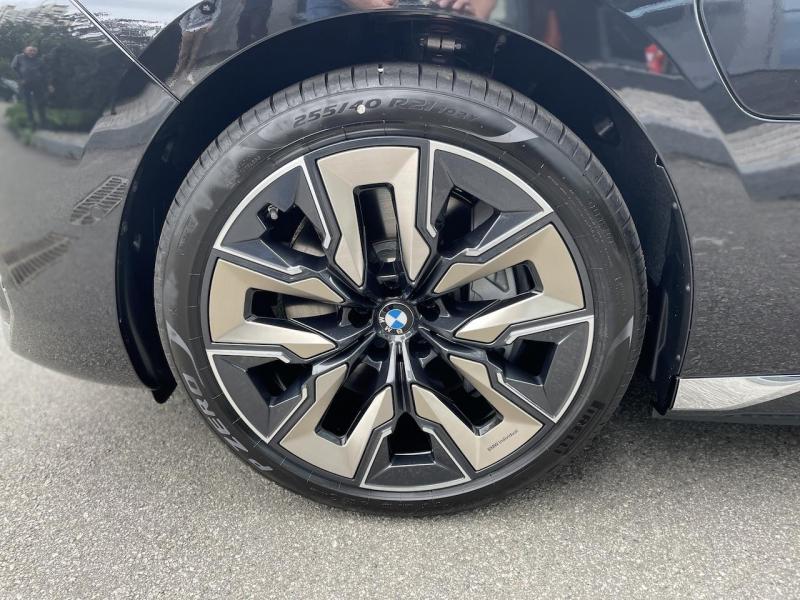 Купить BMW 7-Series 750e xDrive гибрид 2024 id-1006535 в Киеве, Фото №[delta]