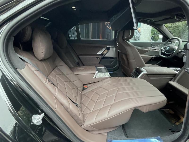 Купить BMW 7-Series 750e xDrive гибрид 2024 id-1006535 в Киеве, Фото №[delta]