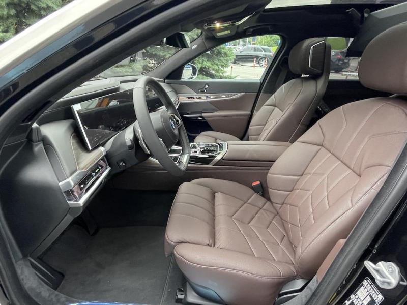 Купить BMW 7-Series 750e xDrive гибрид 2024 id-1006535 в Киеве, Фото №[delta]
