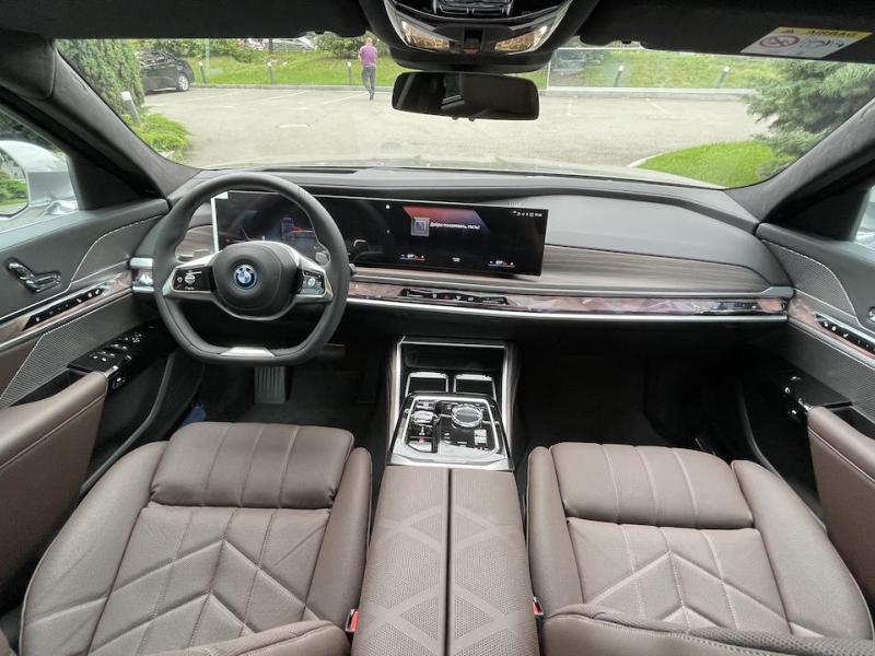 Купить BMW 7-Series 750e xDrive гибрид 2025 id-1006535 в Киеве, Фото №[delta]