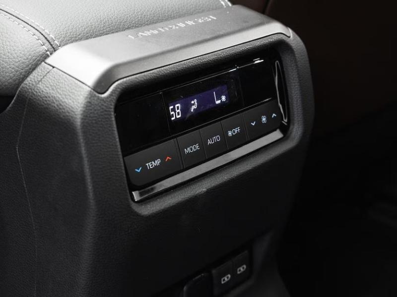 Купить Toyota Land Cruiser Prado гибрид 2025 id-1006543 в Киеве, Фото №[delta]