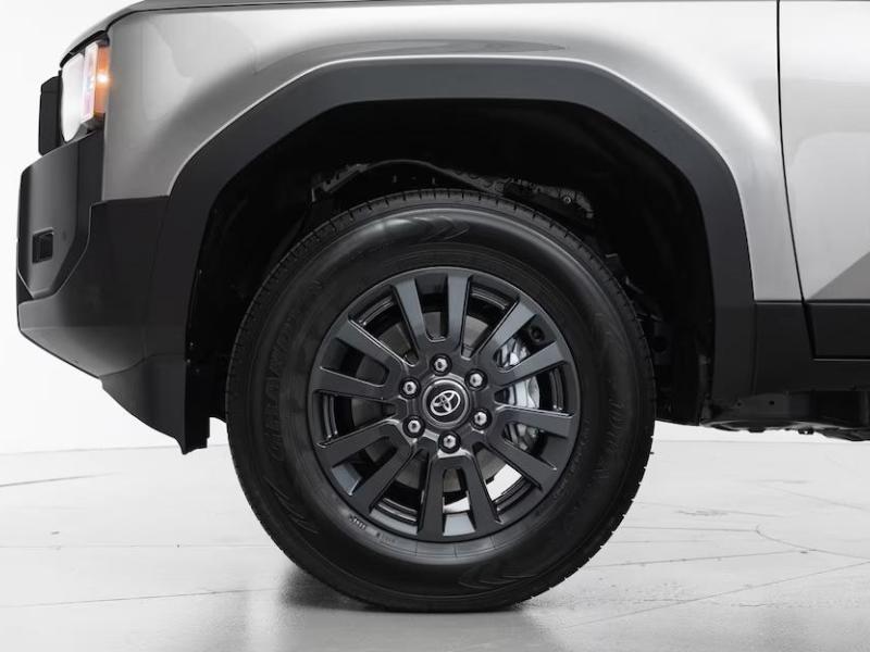 Купить Toyota Land Cruiser Prado гибрид 2025 id-1006543 в Киеве, Фото №[delta]