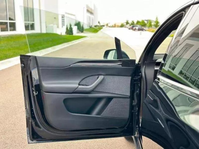 Купить Tesla Model X Plaid электро 2025 id-1006546 в Киеве, Фото №[delta]