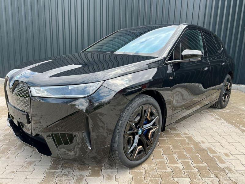Купить BMW iX M60 электро 2024 id-1006560 в Киеве, Фото №[delta]