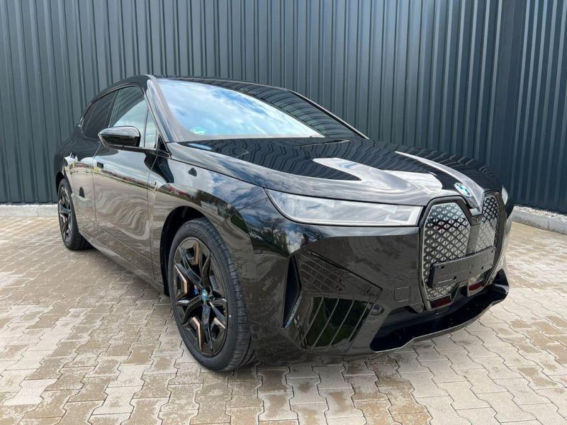 Купить BMW iX M60 электро 2025 id-1006560 в Киеве, Фото №[delta]