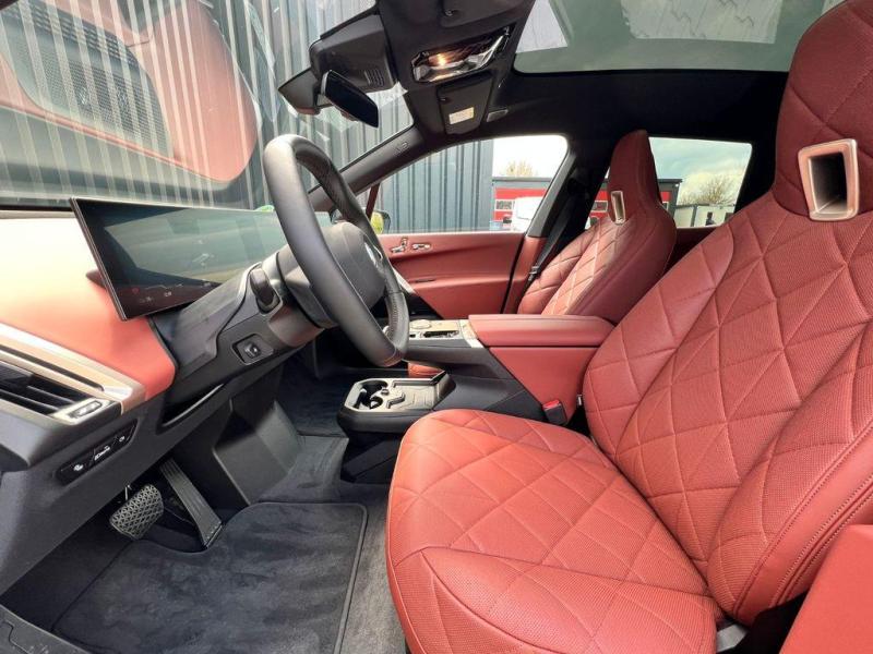 Купить BMW iX M60 электро 2025 id-1006560 в Киеве, Фото №[delta]