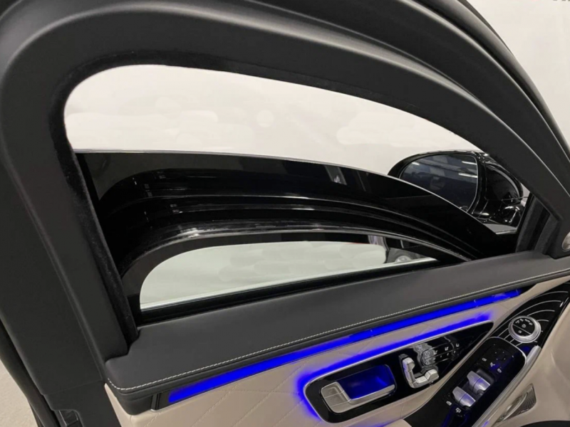 Купить Mercedes-Benz S 680 GUARD VR 10 4Matic бензин 2024 id-1006564 в Киеве, Фото №[delta]