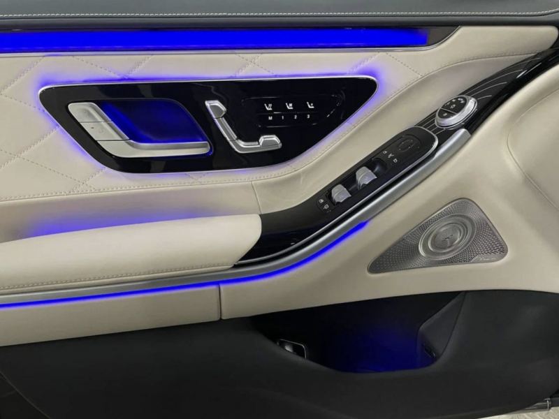 Купить Mercedes-Benz S 680 GUARD VR 10 4Matic бензин 2024 id-1006564 в Киеве, Фото №[delta]