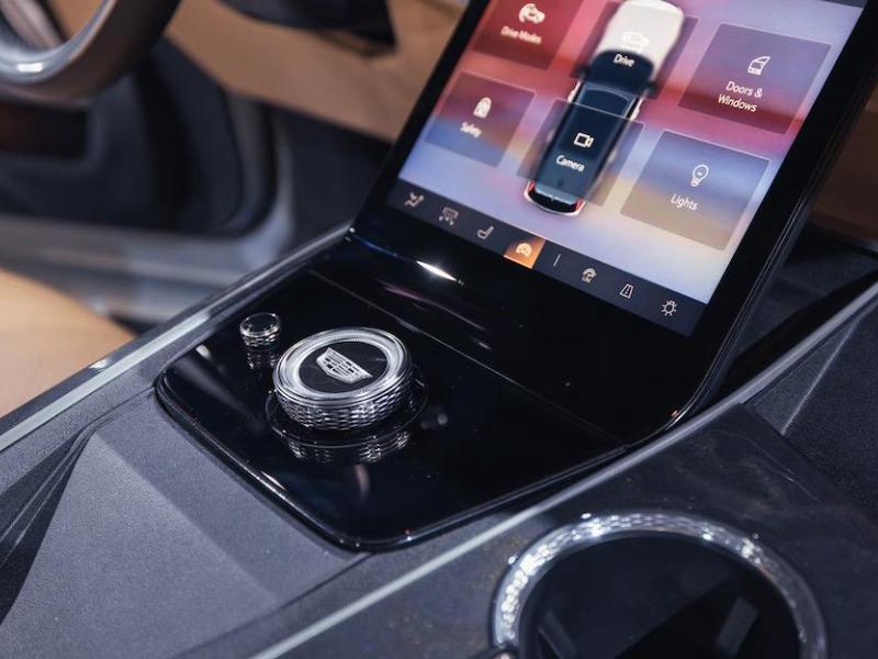 Купить Cadillac Escalade IQ электро 2025 id-1006565 в Киеве, Фото №[delta]