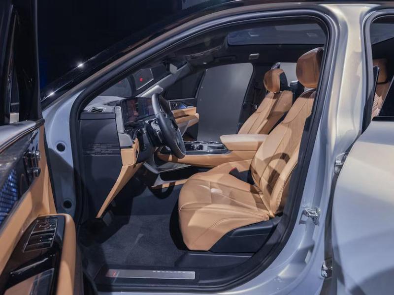 Купить Cadillac Escalade IQ электро 2025 id-1006565 в Киеве, Фото №[delta]