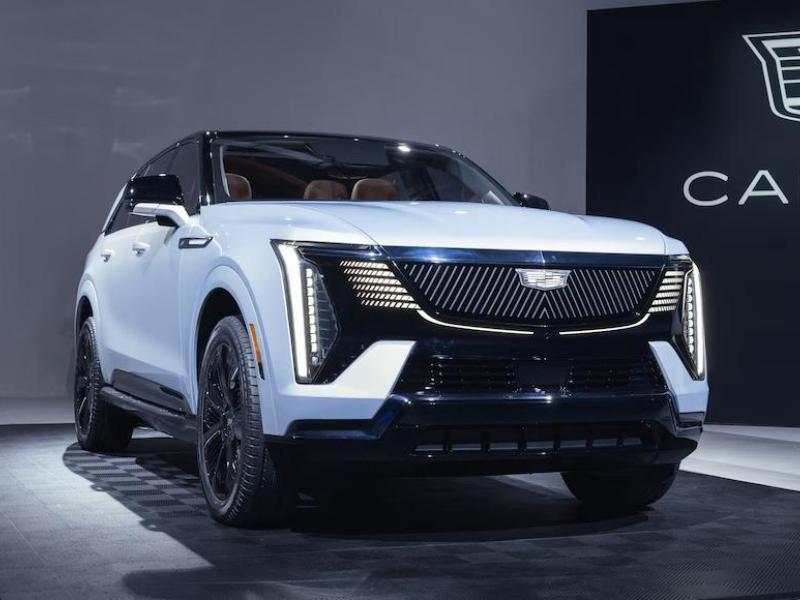 Купить Cadillac Escalade IQ электро 2025 id-1006565 в Киеве, Фото №[delta]