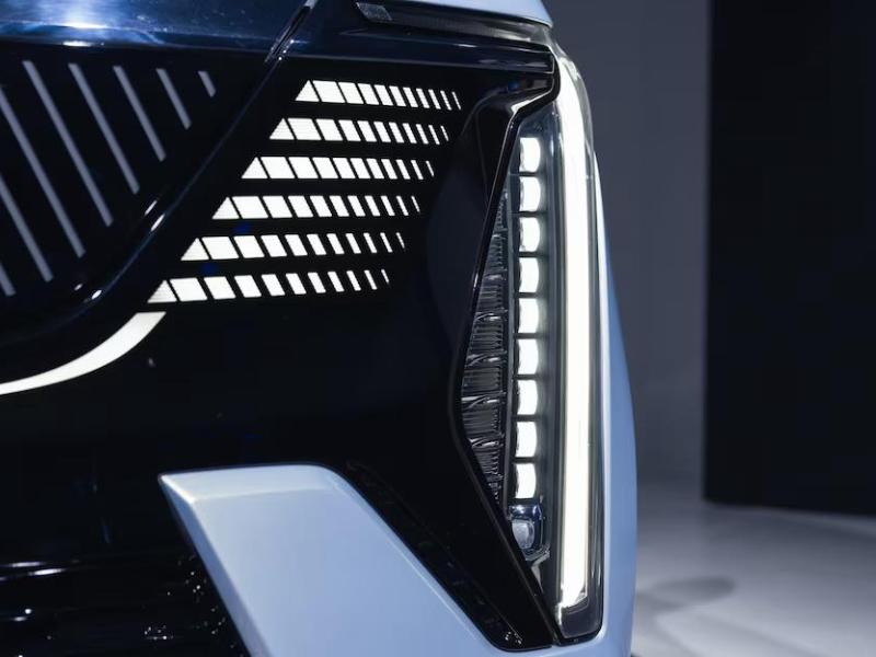 Купить Cadillac Escalade IQ электро 2025 id-1006565 в Киеве, Фото №[delta]