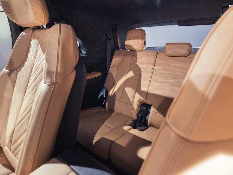 Купить Cadillac Escalade IQ электро 2025 id-1006565 в Киеве, Фото №[delta]