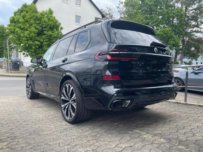 Купить BMW X7 M60i гибрид 2024 id-1006570 в Киеве, Фото №[delta]
