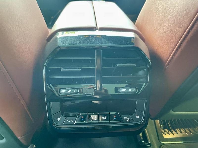 Купить BMW iX40 xDrive электро 2022 id-1006571 в Киеве, Фото №[delta]