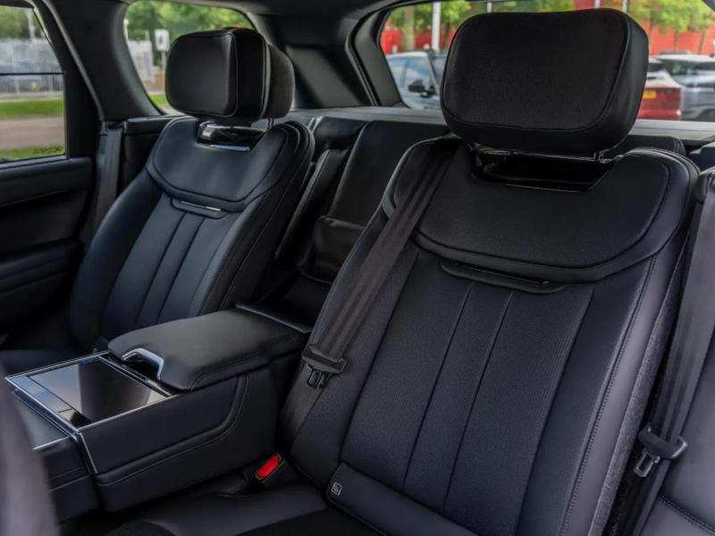 Купить Land-Rover Range-Rover L460 SV бензин 2025 id-1006578 в Киеве, Фото №[delta]