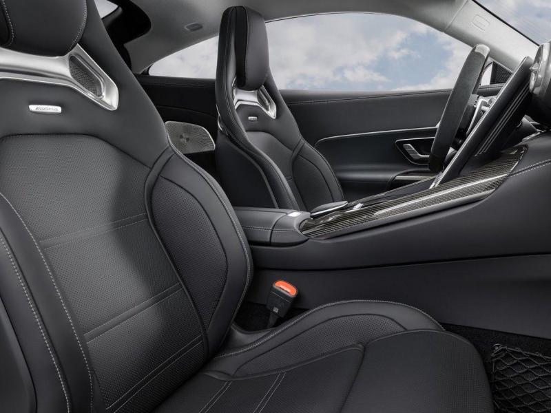 Купить Mercedes-Benz GT AMG бензин 2024 id-1006580 в Киеве, Фото №[delta]