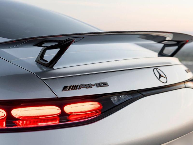 Купить Mercedes-Benz GT AMG бензин 2025 id-1006580 в Киеве, Фото №[delta]