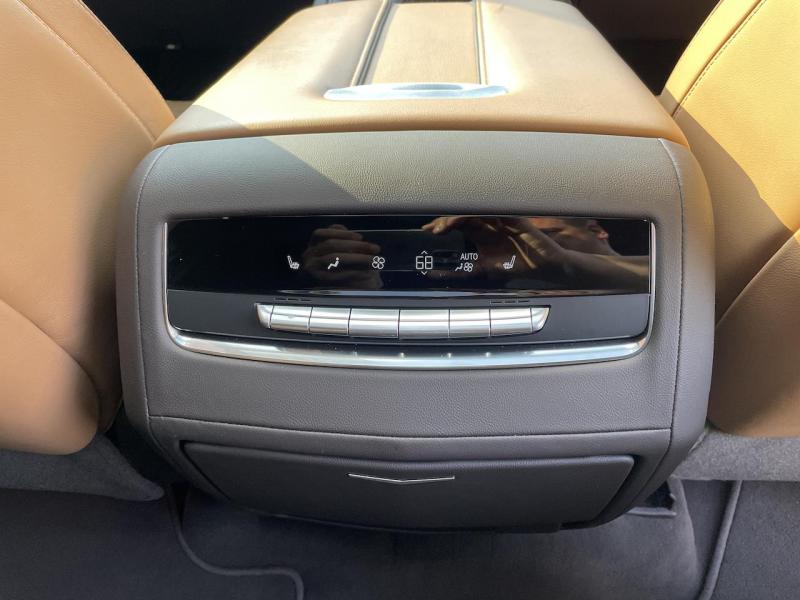 Купить Cadillac Escalade ESV дизель 2024 id-1006590 в Киеве, Фото №[delta]