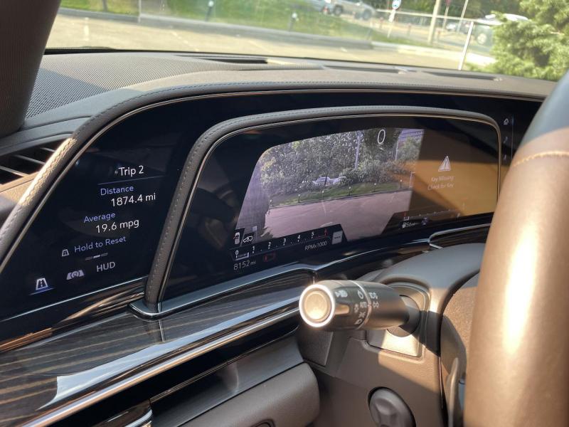 Купить Cadillac Escalade ESV дизель 2024 id-1006590 в Киеве, Фото №[delta]