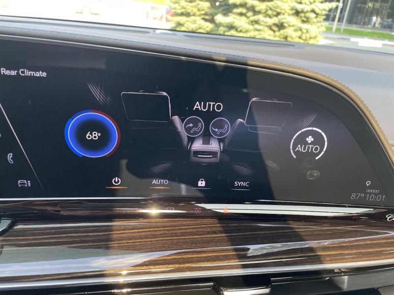 Купить Cadillac Escalade ESV дизель 2024 id-1006590 в Киеве, Фото №[delta]