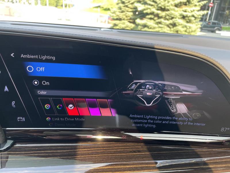 Купить Cadillac Escalade ESV дизель 2024 id-1006590 в Киеве, Фото №[delta]