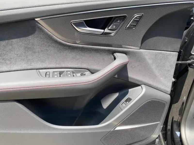 Купить Audi RS Q8 бензин 2024 id-1006589 в Киеве, Фото №[delta]