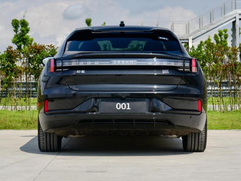 Купить Zeekr 001 электро 2024 id-1006621 в Киеве, Фото №[delta]
