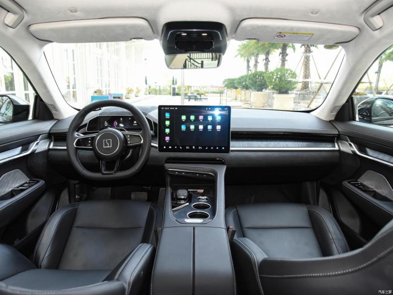 Купить Zeekr 001 электро 2024 id-1006621 в Киеве, Фото №[delta]