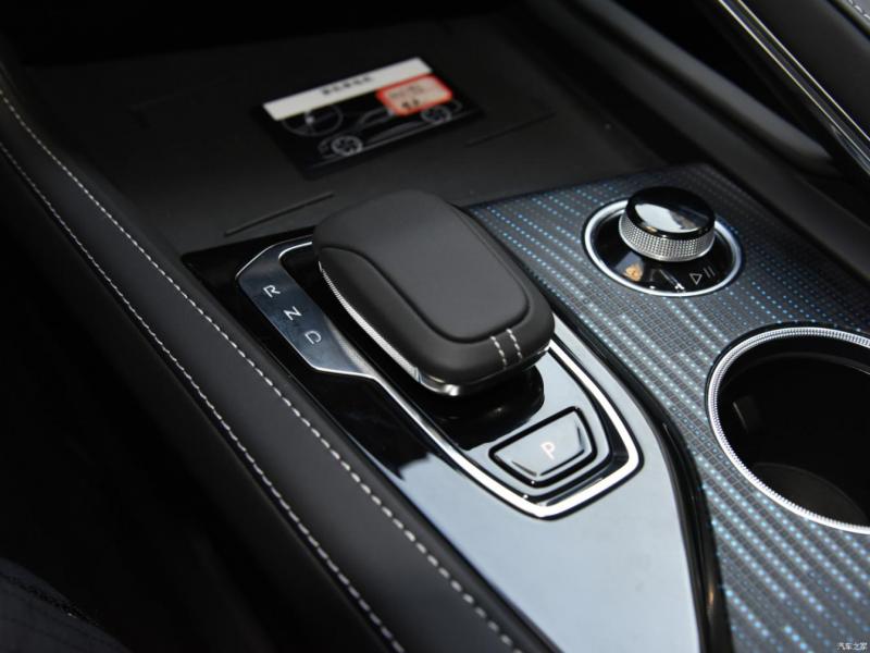 Купить Zeekr 001 электро 2024 id-1006621 в Киеве, Фото №[delta]