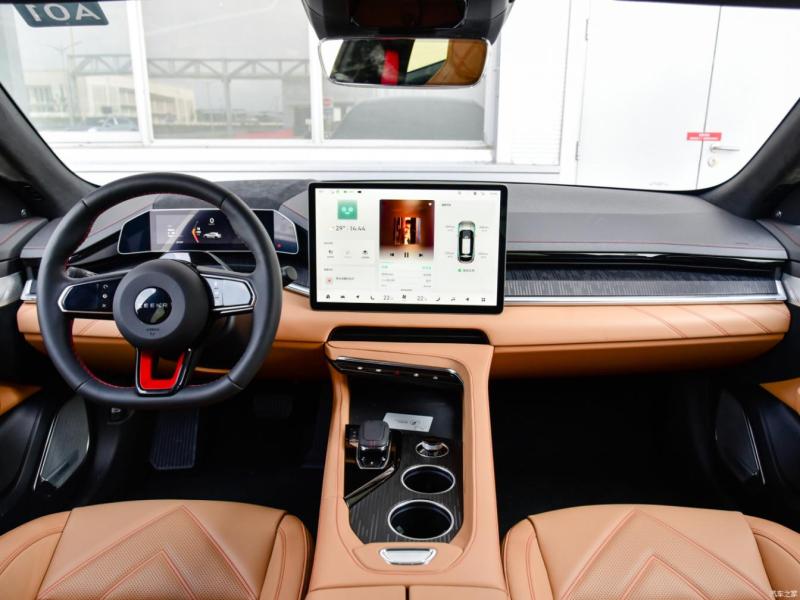 Купить Zeekr 001 электро 2025 id-1006621 в Киеве, Фото №[delta]