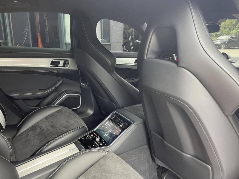 Купить Porsche Panamera GTS бензин 2022 id-1006633 в Киеве, Фото №[delta]