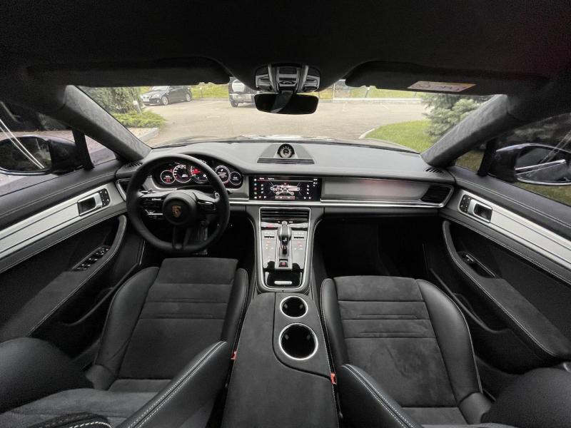 Купить Porsche Panamera GTS бензин 2022 id-1006633 в Киеве, Фото №[delta]