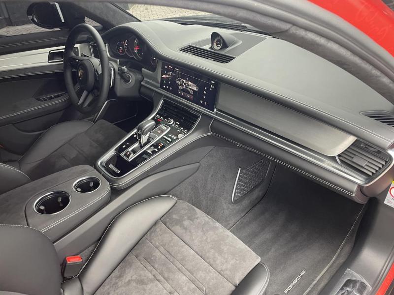 Купить Porsche Panamera GTS бензин 2022 id-1006633 в Киеве, Фото №[delta]
