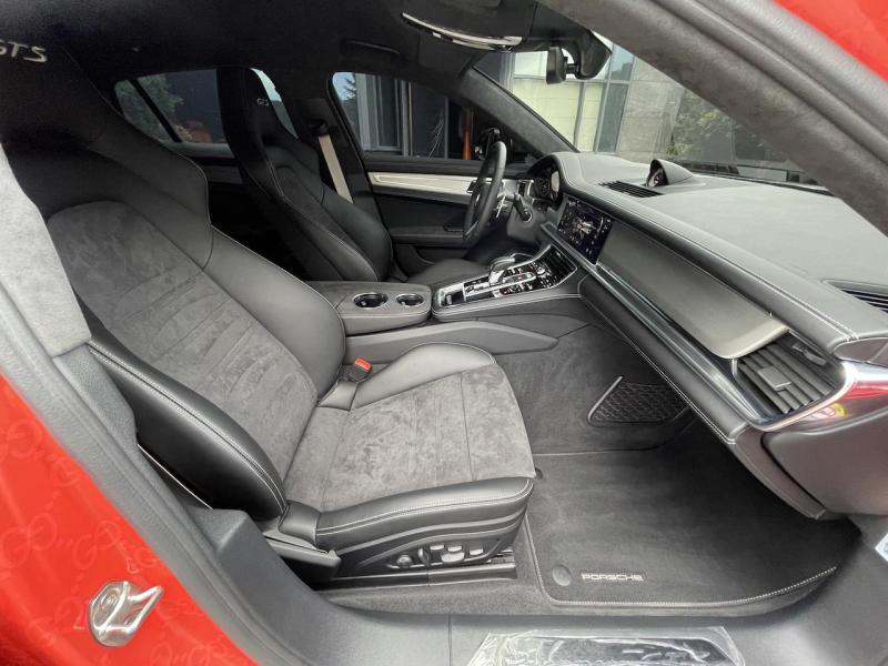 Купить Porsche Panamera GTS бензин 2022 id-1006633 в Киеве, Фото №[delta]