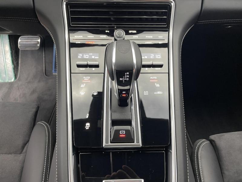 Купить Porsche Panamera GTS бензин 2022 id-1006633 в Киеве, Фото №[delta]