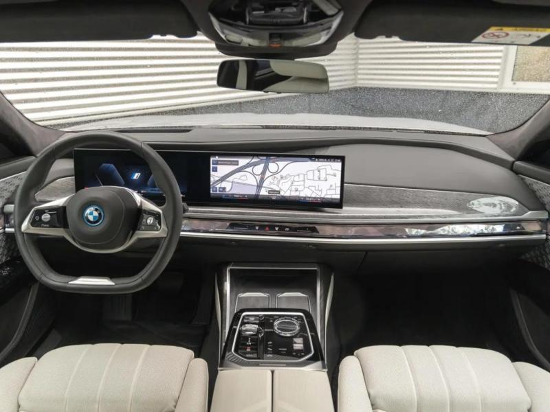 Купить BMW i7 xDrive60 электро 2023 id-1006640 в Киеве, Фото №[delta]