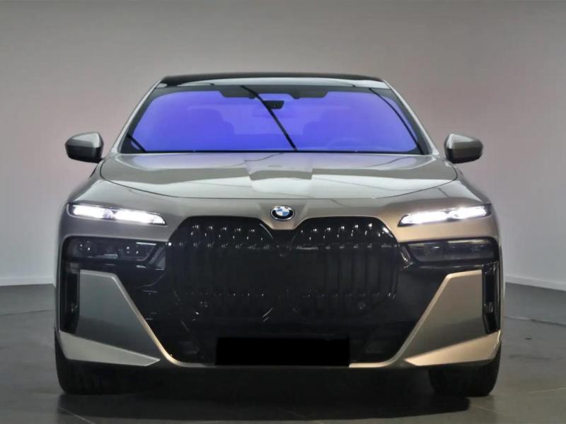 Купить BMW i7 xDrive60 электро 2025 id-1006640 в Киеве, Фото №[delta]